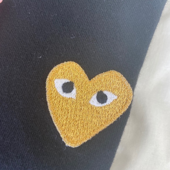 ✨Comme Des Garcons PLAY Shirt✨ - Picture 4 of 5